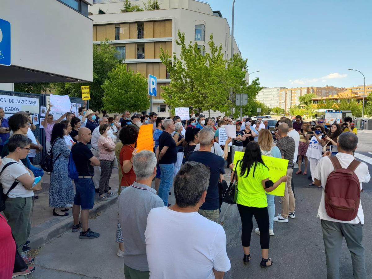 Imagen 3 Apoyo concentración 3 de Junio Reina Sofía